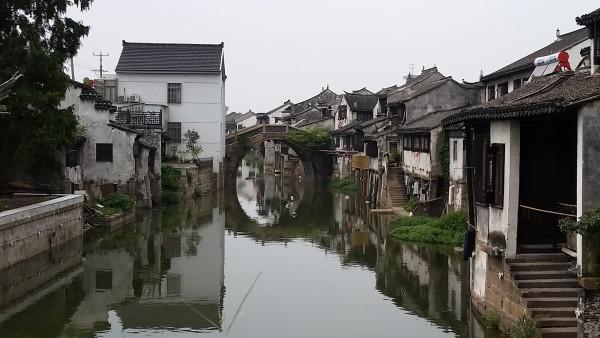 小企鹅逃生