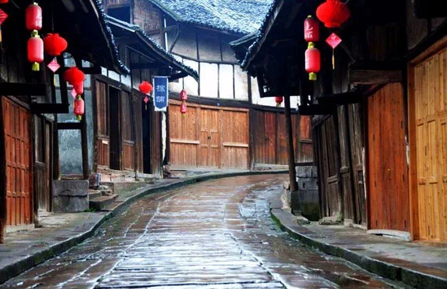 扈三娘在梁山时，为什么不给家里人报仇呢？游戏画面