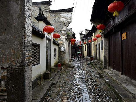 巧虎踢足球